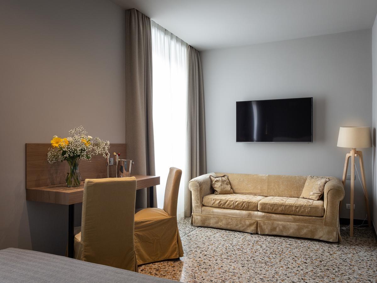 Hnn Luxury Suites Genoa Ngoại thất bức ảnh